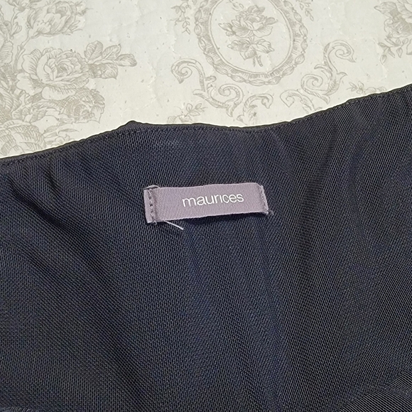 Maurices Flare Leg Pull On Dress Pants Size Medium Short - Picture 5 of 12